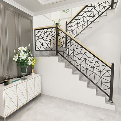 Wandmontage aluminium trappenrail met op maat ontworpen balustrade handgrepen
