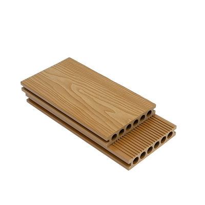 Matt Finish WPC Engineered vloeren voor buiten dektegels uit de levering