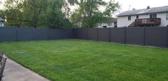 Moderne ontwerp stijl Hout Plastic Composite Fence Board Gemakkelijk te installeren en waterdicht