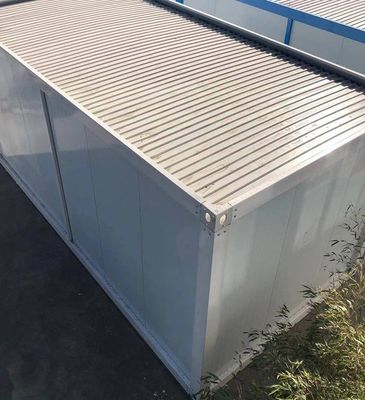 Draagbare woonoplossing Kleine staalconstructie en duurzaam ontwerp