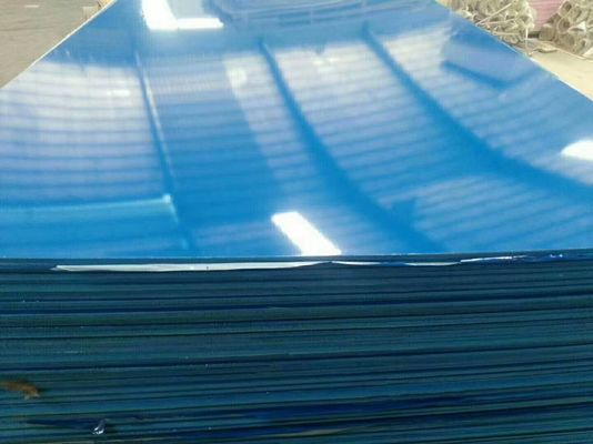 Indoor Chinese Supply PVC Foamed Board voor makkelijk vormen in Burliness Garage Shed