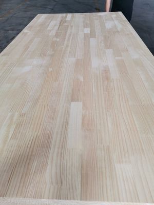Moderne ontwerp stijl Pine Wood Finger Joint Board en concurrerend voor binnenmeubelen