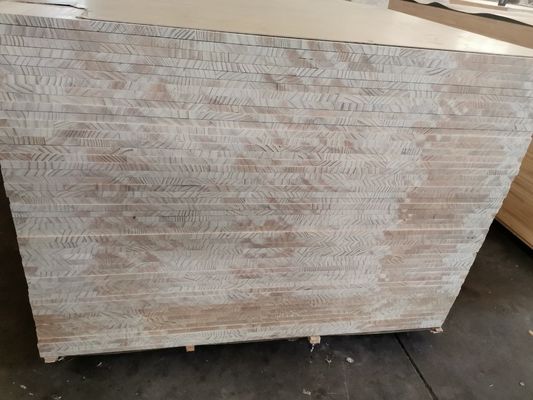 Moderne ontwerp stijl Pine Wood Finger Joint Board en concurrerend voor binnenmeubelen