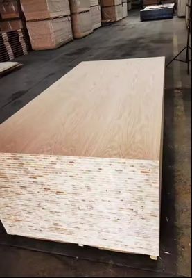 Gepersonaliseerd waterdicht Marine 3mm-21mm Melamine gelamineerd triplex voor hoteldecoratie