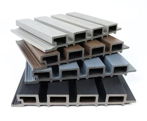 Plastic hout composiet gevel panelen aangepaste lengte 159mm x 23mm x aanpasbare lengte